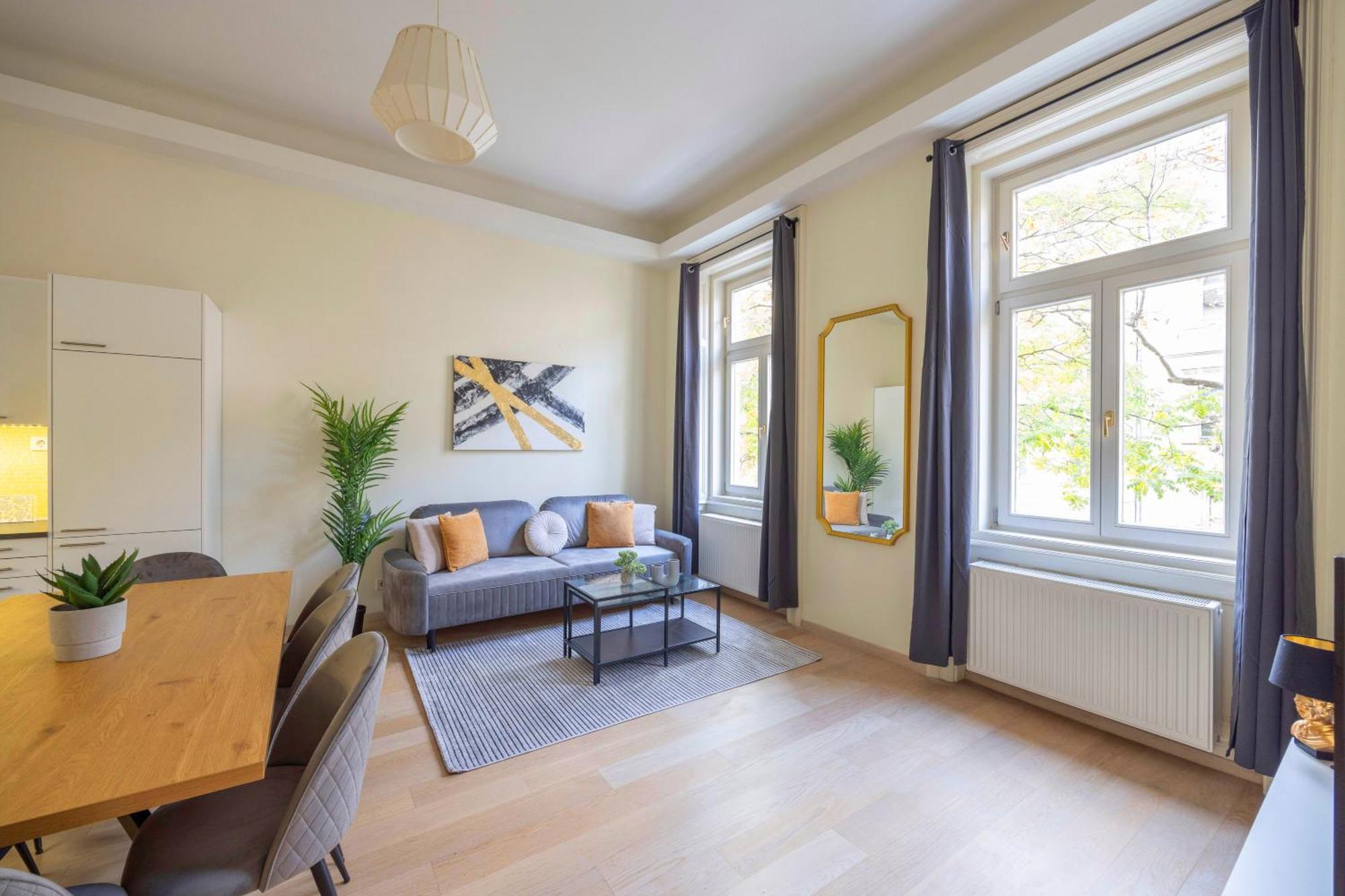 Exclusive & Spacious Central Residence W/ 4Bedrm 2Bathrm Budapeste Exterior foto