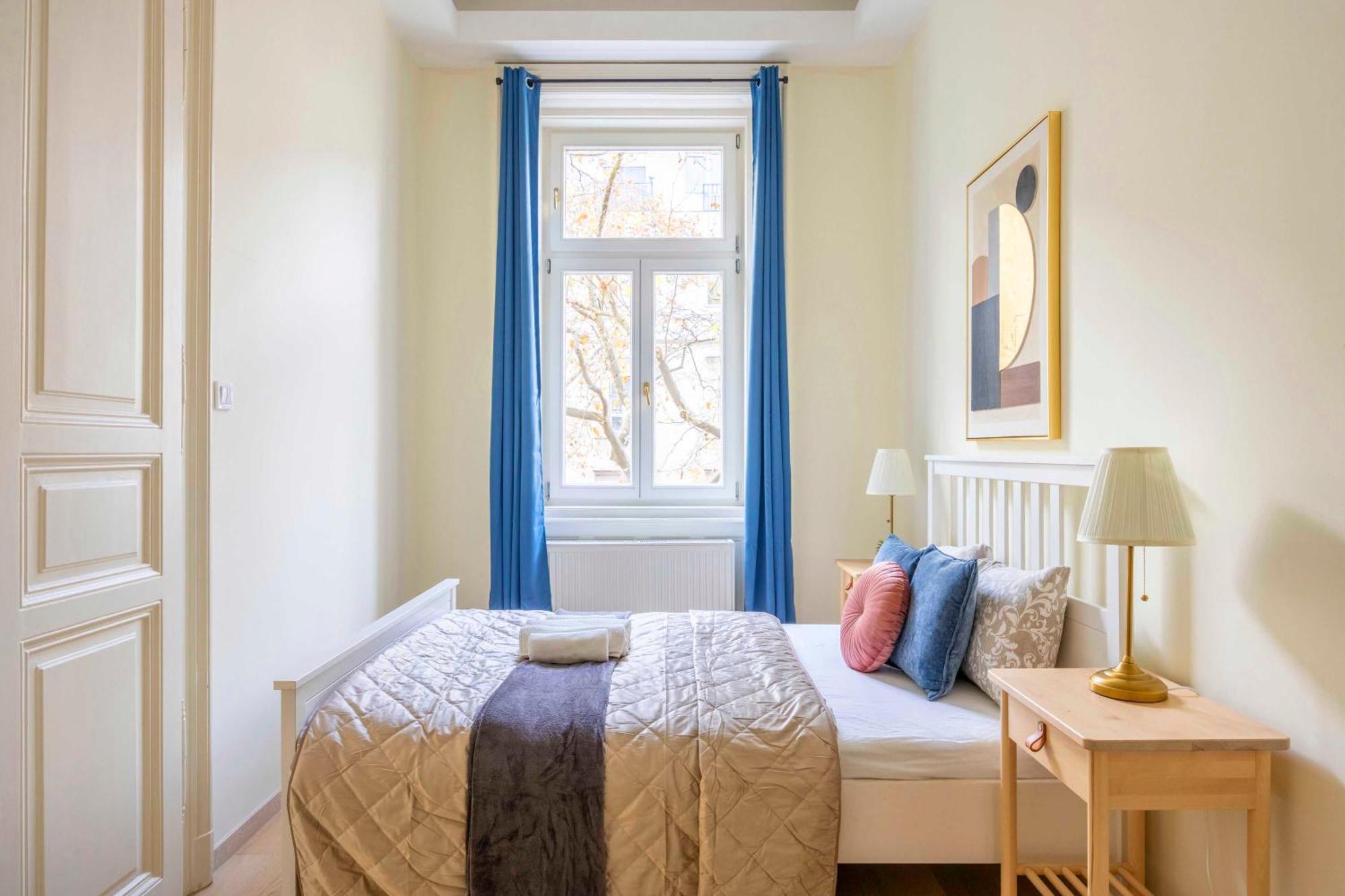 Exclusive & Spacious Central Residence W/ 4Bedrm 2Bathrm Budapeste Exterior foto